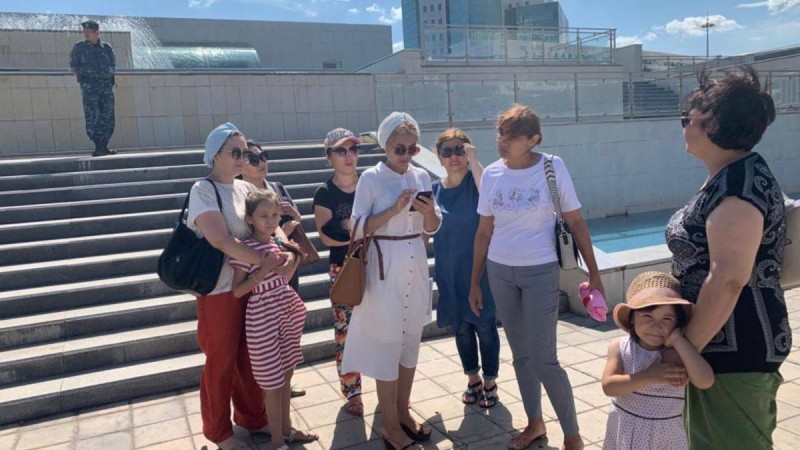 Көп балалы аналар Тоқаевтан педофилдерді қатаң жазалауды талап етті