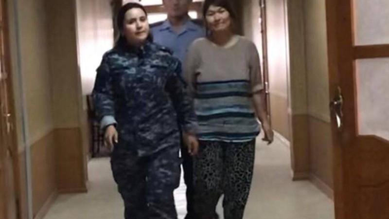 Ақтөбе соты Сириядан оралған әйелдің ісін прокуратураға қайтарды