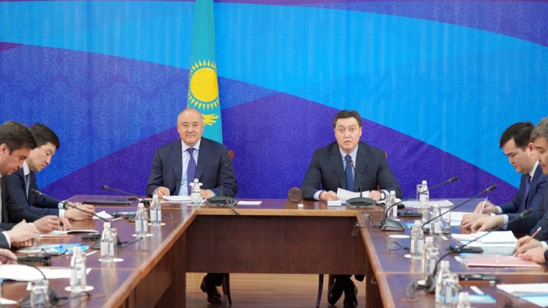 А. Мамин Түркістан қаласын дамыту мәселелері жөнінде кеңес өткізді