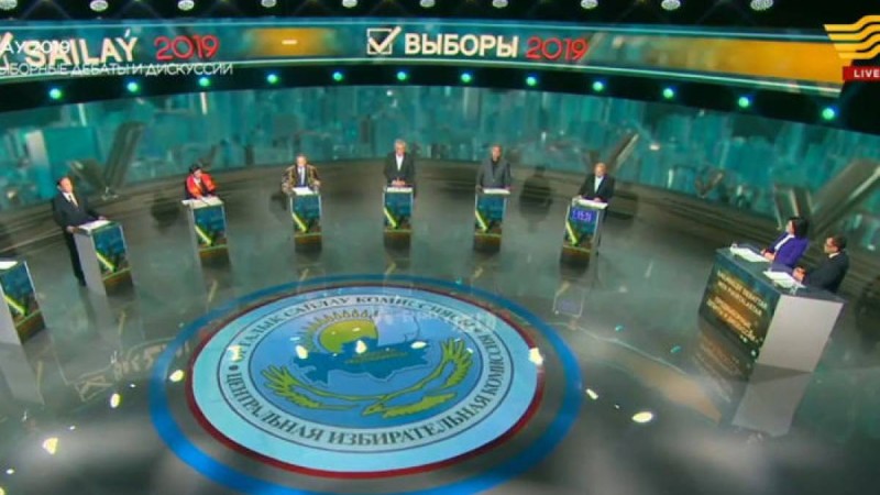 кандидаттар арасындағы дебаттың екінші раунды