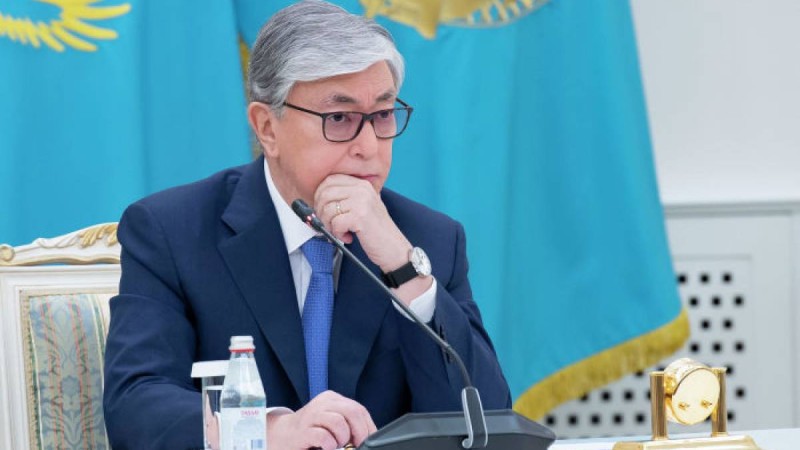 Тоқаев Мамин мен Назарбаеваны Ақордаға шақырды