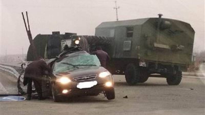 Автомобиль әскери жүк көлігімен соқтығысып, 3 адам қаза тапты