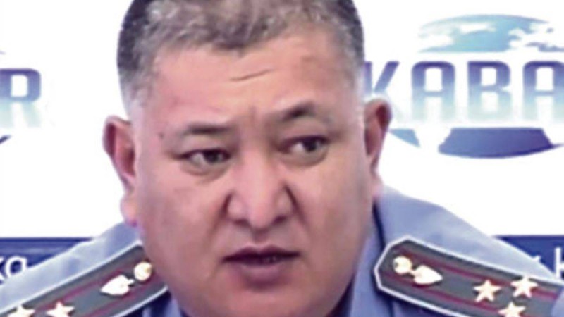 Тергеуге шақыруды елең етпеген Атамбаевтың үйіне ішкі істер вице-министрі барды