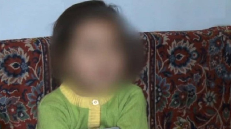 Ақтөбеде бала күтуші өзге әйелдің тастап кеткен қызын 4 жыл бойы асыраған