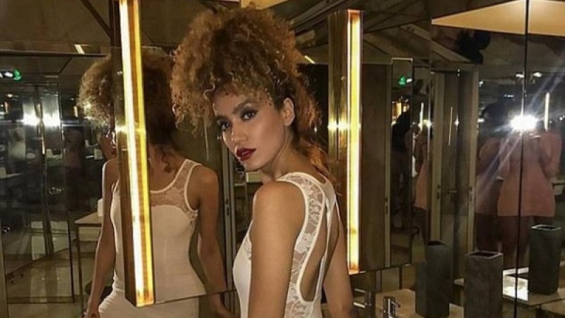 Ардың құны белгілі болды: Әзірбайжандық модель пәктігін $2,6 миллионға сатқан