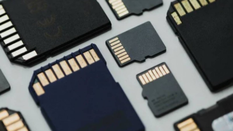 Как объединить память телефона и карты памяти?