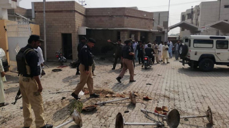 Пәкістанда содырлар полицей учаскесі мен госпитальге шабуыл жасады