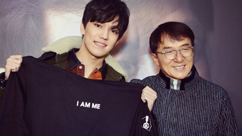 Димаш Джеки Чанның фильмдері апталығында ән айтты