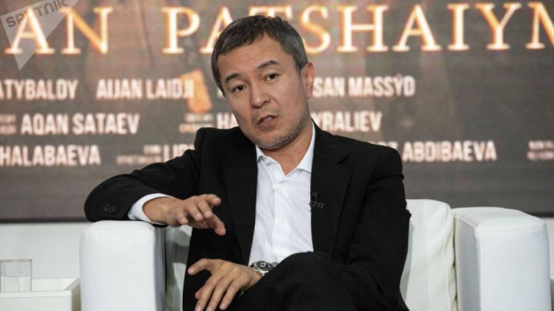 Ақан Сатаев халықтан кешірім сұрады