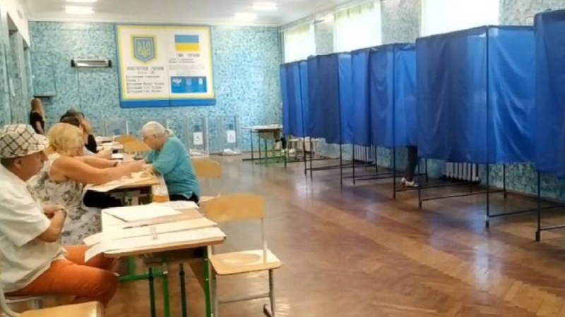 Украинада кезектен тыс парламент сайлауы басталды – онлайн-трансляция