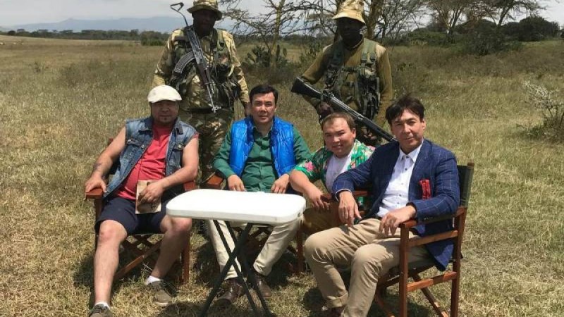 "Қорқынышты": Қоянбаев Африкада қаруланған сарбаздармен жүруге мәжбүр болғанын айтты - Қазақстан жаңалықтары