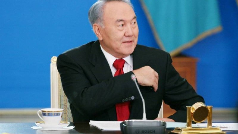 Назарбаевқа "Құрметті сенатор" мәртебесі беріледі
                                Мұндай шешім 30 мамырда қабылданады