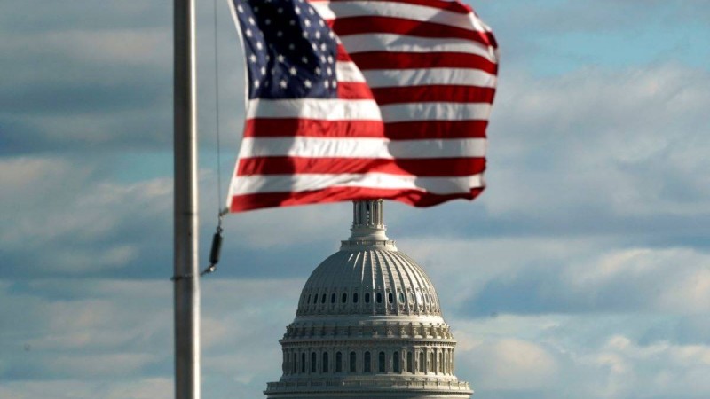 Өкілдер палатасы АҚШ-тағы ең төменгі айлықты екі есе көтермекші