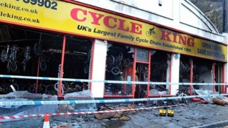 ​Тышқанды кремацияламақ болған қызметкерлер дүкенді өртеп жіберген