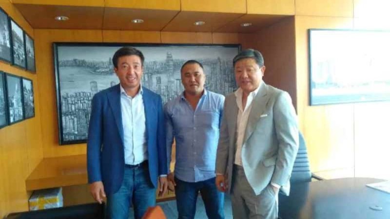 Кәсіпкерлер өртенген автобустан 48 жолаушыны құтқарған қазақстандыққа 4 бөлмелі пәтер сыйлады - Қазақстан жаңалықтары