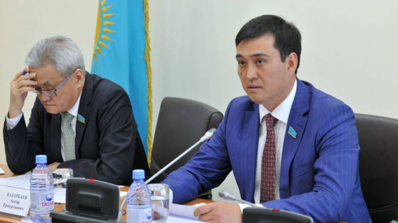 "Қисындылық қайда?" Депутат отандық өндірушілердің проблемасын көтерді