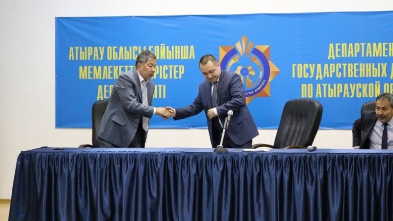 Иманғали Тасмағамбетовтің інісі лауазымды қызметке тағайындалды
                                Құрманғали Тасмағамбетов Атырау облысы бойынша мемлекеттік кіріс департаментінің орынбасары болды