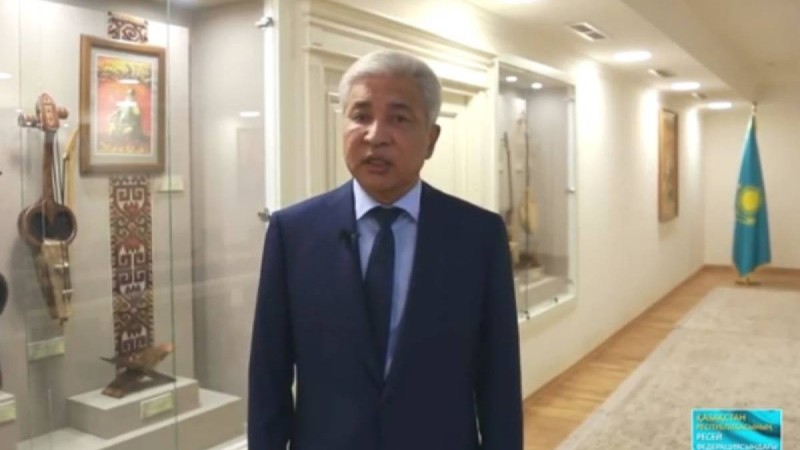 Игор Крутой жолдаған эстафетаны Иманғали Тасмағамбетов жалғастырды
Эстфетаны жан досы, мәдениет тарланы Досқан Жолжақсыновқа жолдайтынын айтты