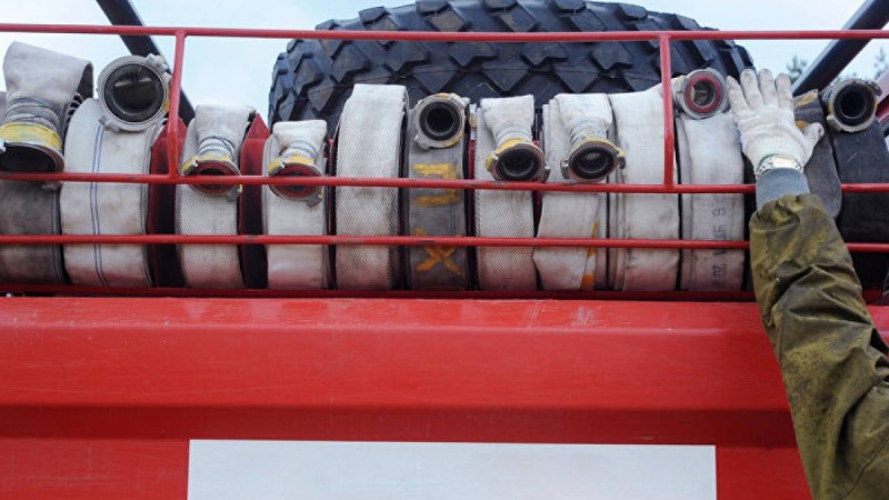 Ақтау тұрғыны өрт сөндірушілерді аяғынан тік тұрғызды  