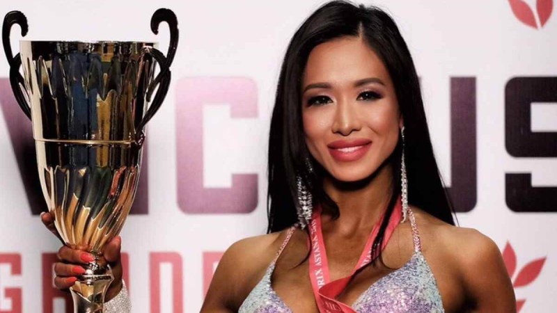 "Тәрбием мен түсінігімде әурет жерлерді ашып жүру деген жоқ": Үш баланың анасы мықты бодибилдерге қалай айналды - Қазақстан жаңалықтары