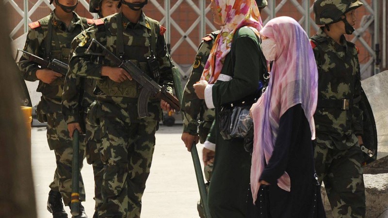 Батыс елдері мен Жапония Шыңжаңдағы қысымды айыптады