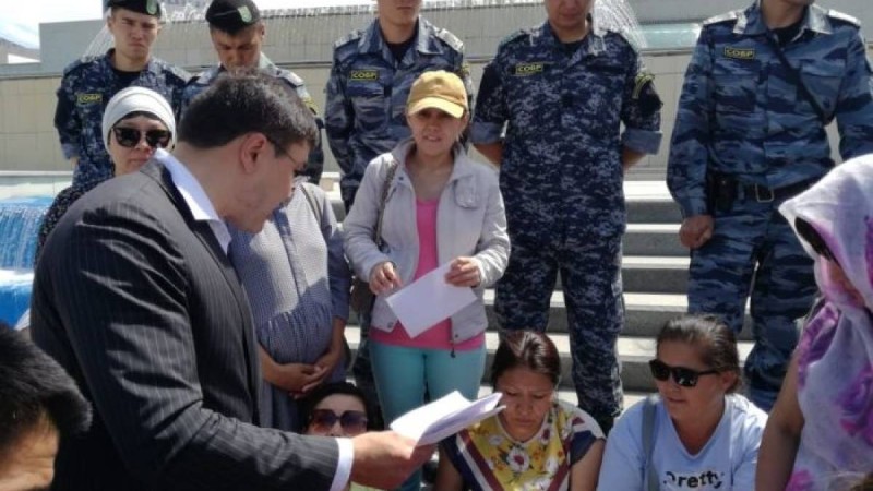 Нұр-Сұлтанда көпбалалы аналар тағы да бас көтерді