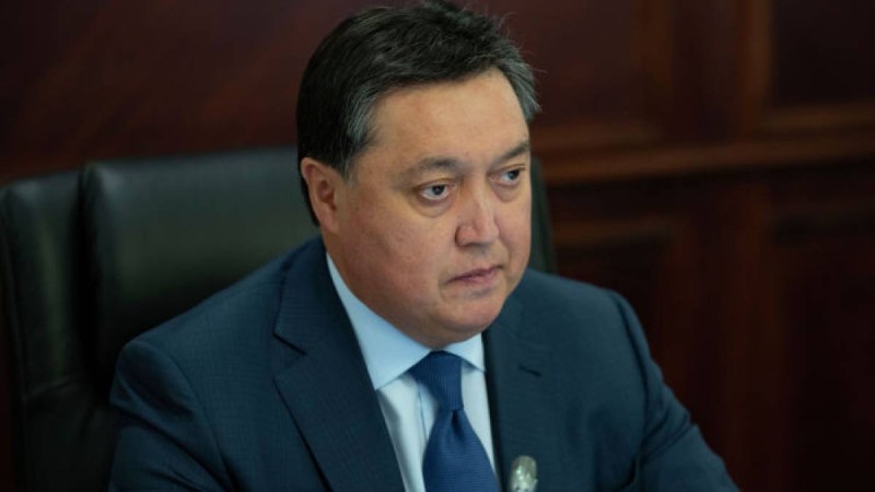 Мамин кредит бермей отырған әкімдерді сынға алды