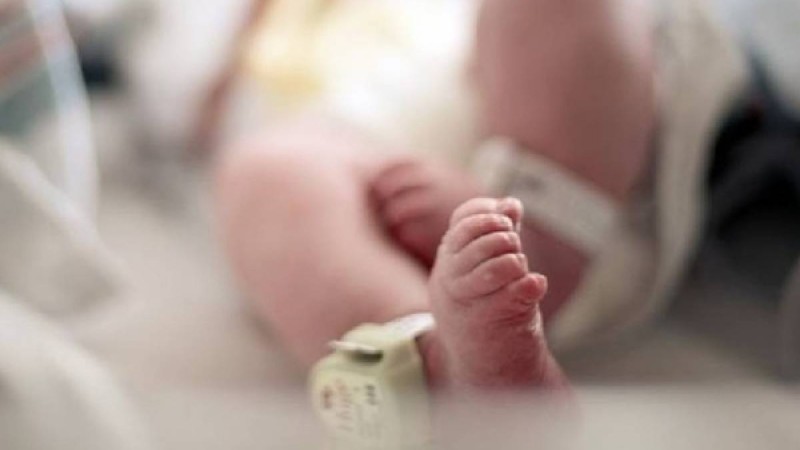 Әйел адам бір күнде 6 бала босанған