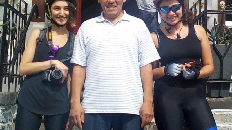 "Домбыра тартатын қазақтың соңы біз шығармыз"