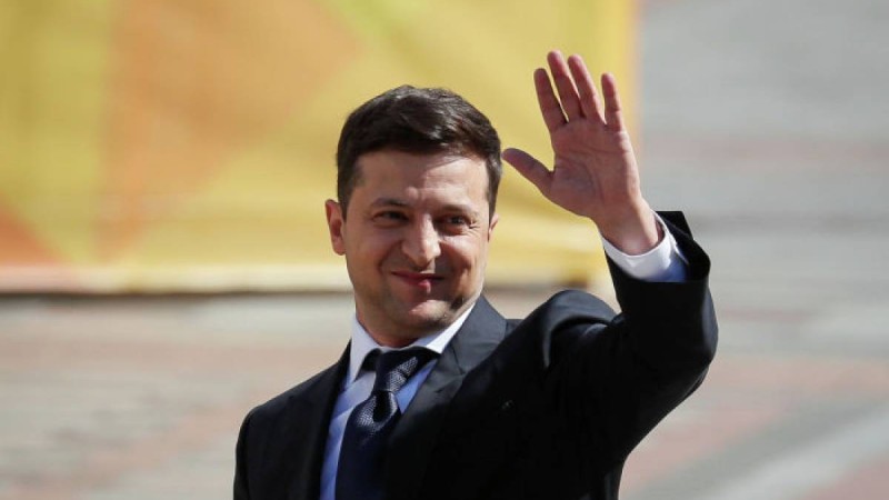 Владимир Зеленский Украина президенті қызметіне кірісті