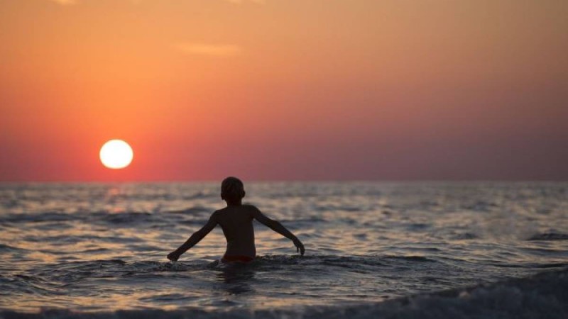 Қазақстанға қыдырып келген бала өлім аузынан қалды