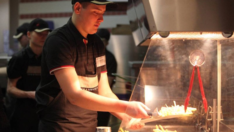 АҚШ-та дәмханаға тонаушысының жоспары іске аспады