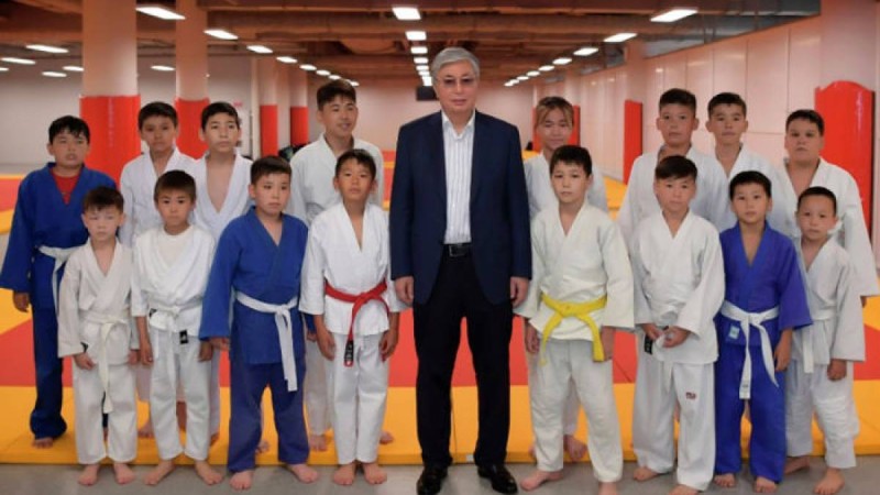 Тоқаев Нұр-Сұлтанда жаңа жекпе-жек сарайын ашты