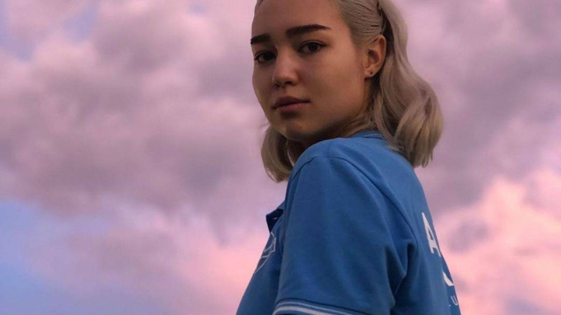 "Бұрын өз-өзімді өте төмен бағалаушы едім": Қазақстандық Дейнерис атанып кеткен спортшы өзінің сұлулығы туралы ойларымен бөлісті - Қазақстан жаңалықтары