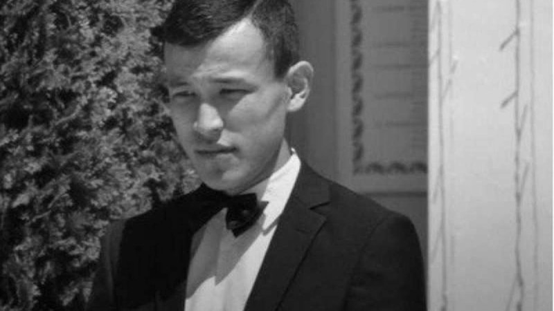 Жүздеген донор қан тапсырды: Алматыда жол апатынан жарақаттанған тағам жеткізуші көз жұмды
Дәрігерлер оның жағдайы өте ауыр болғанын айтты