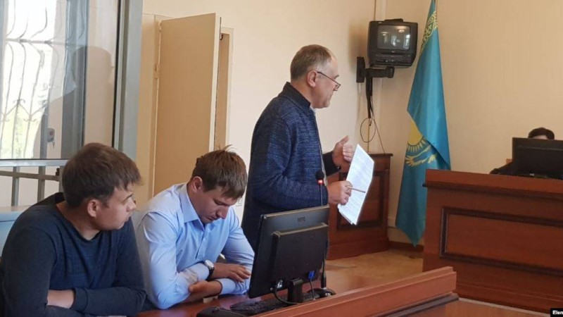 Қарағандыда сот шешімімен келіспеген сотталушы күре тамырын кесті