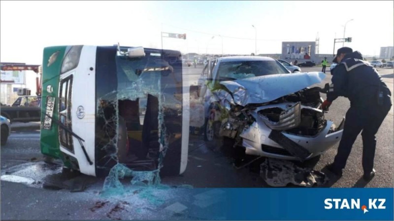 Шымкентте жантүршігерлік жол апаты: Кондуктор әйел өліп, 13 адам ауруханаға жеткізілді
Зиян шеккендердің үшеуі - балалар