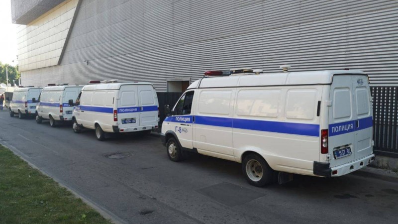 Полиция "заңсыз митингіге шақырған" бірнеше адамды ұстағанын хабарлады