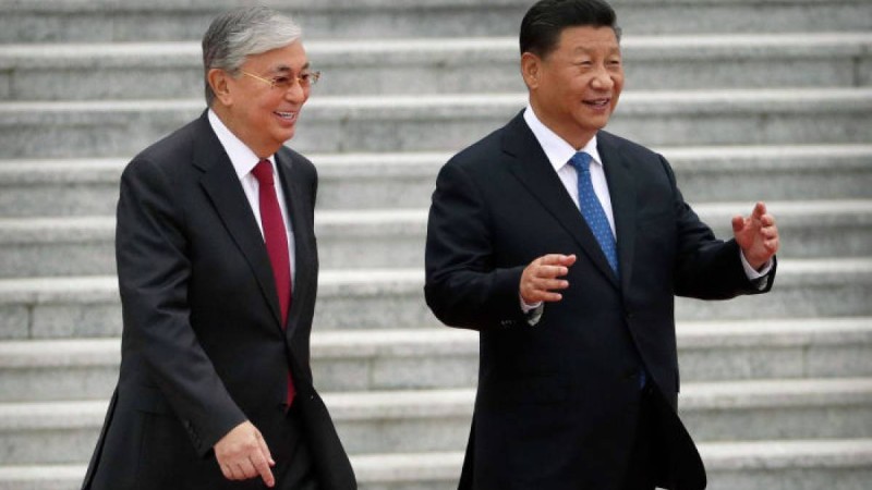 Қасым-Жомарт Тоқаев Қытай төрағасын Қазақстанға шақырды