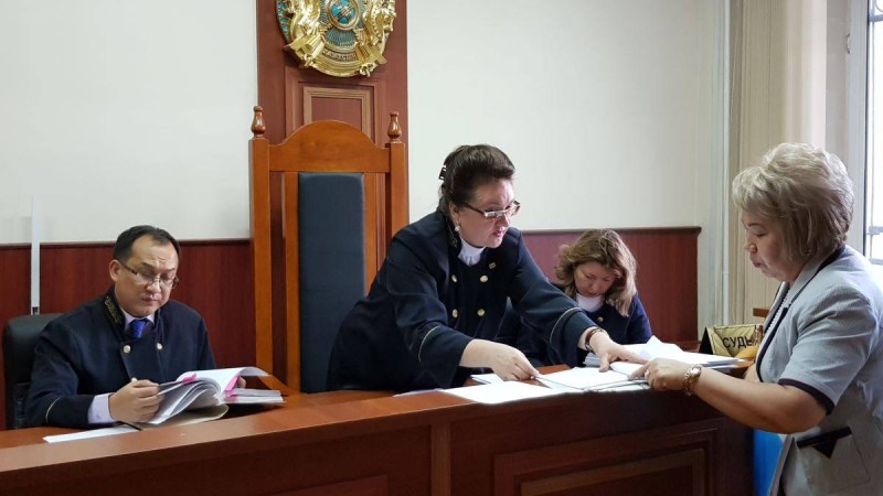 Алматы соты адвокат Жуаспаеваға шығарылған жеке қаулының күшін жойды