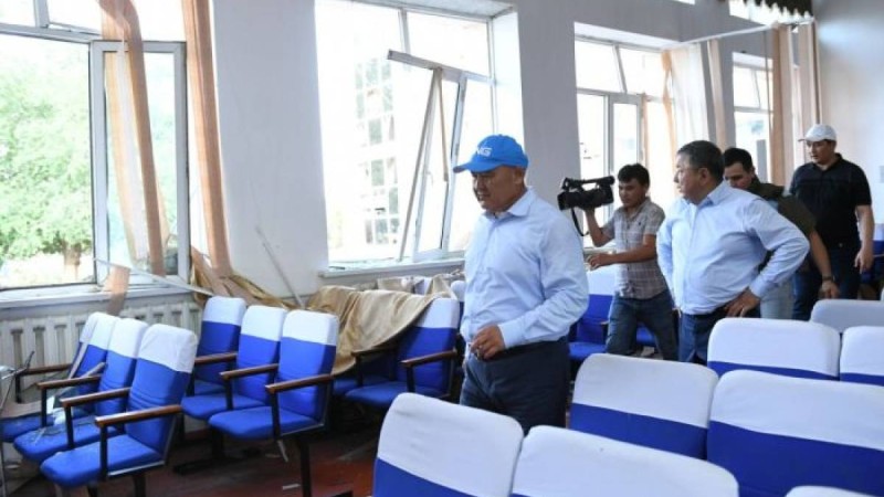 Өмірзақ Шөкеев әкім орынбасарына шүйлікті