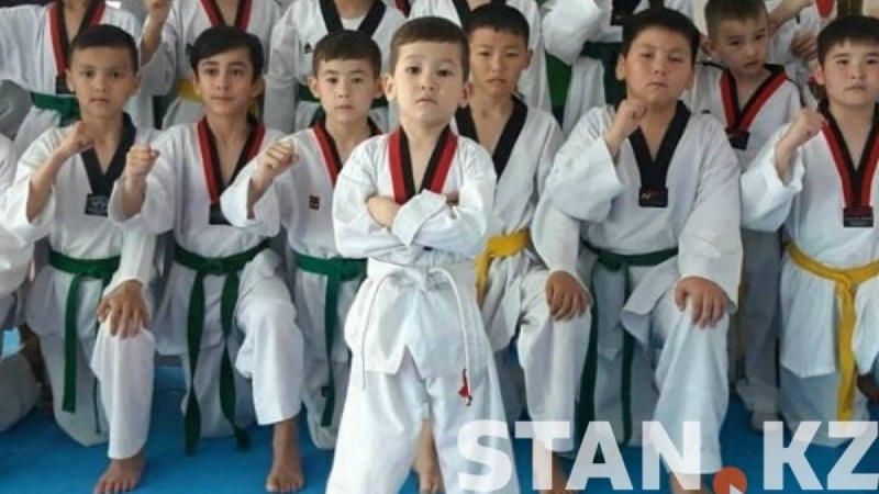 МакГрегордың жүрісін салған бала - Қазақстан жаңалықтары