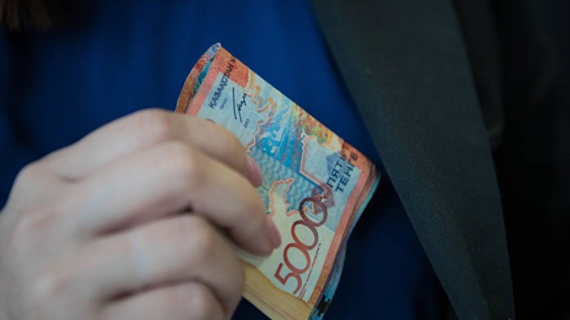 Қарағандыда университет ректоры пара берді деген күдікке ілінді