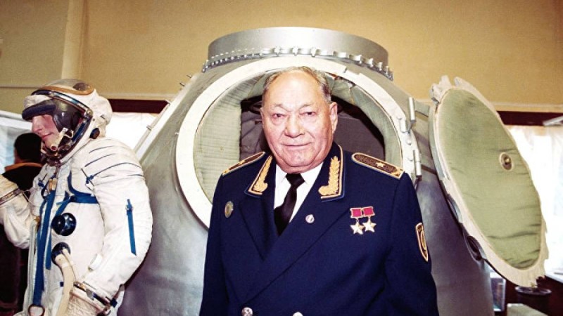 Екі мәрте Кеңес Одағының батыры атанған қазақстандықтар туралы не білеміз?