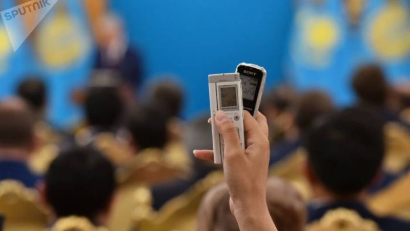 Қазақстан журналистері кәсіби мерекесін атап өтіп жатыр