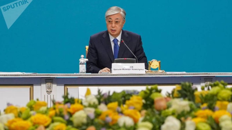 Ұлттық кеңес отырысы: Тоқаев жастар мәселесін көтерді