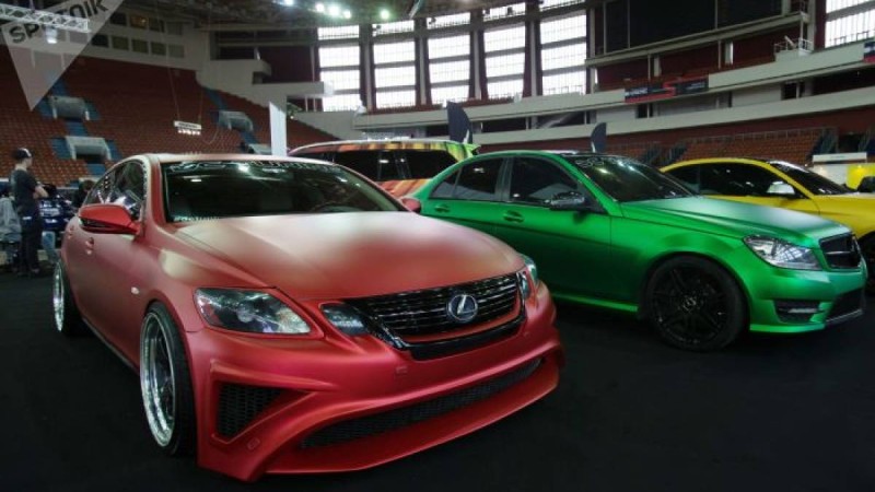 елорда тұрғыны қымбат көліктерді жалға алып, сатып отырған