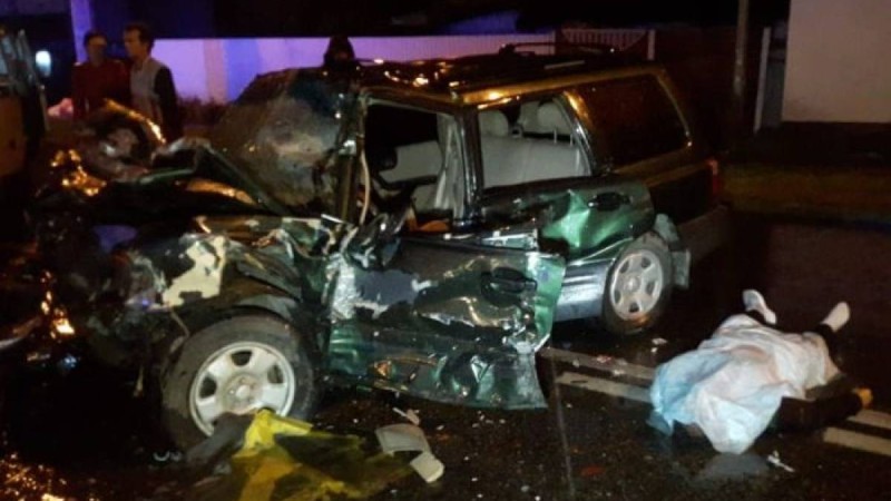 Алматы жаңалықтары: екі көлік бетпе-бет соқтығысты