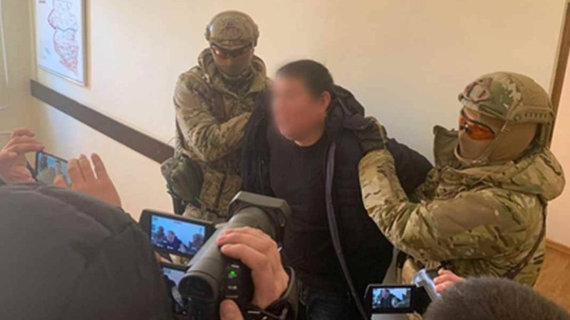 Алматы облысында "Серік бас" лақап атымен танымал қылмыстық топ басшысы ұсталды - Қазақстан жаңалықтары