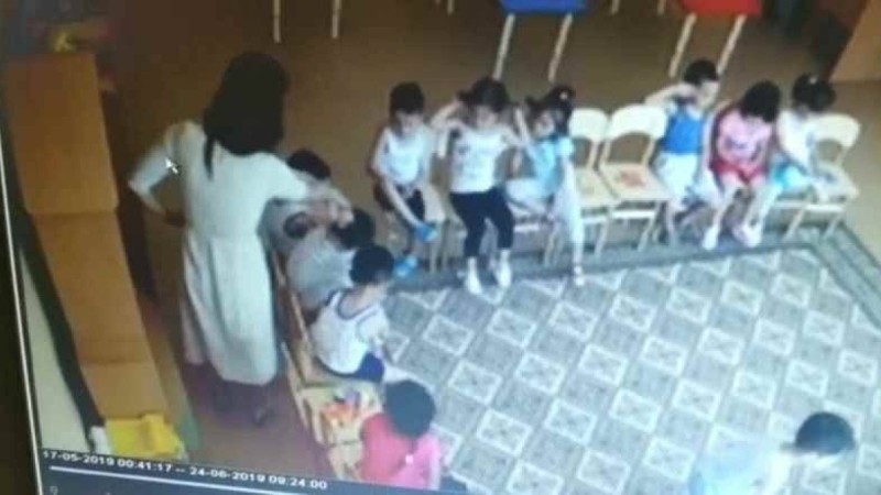 Ақтаудағы балабақшада түсірілген видео ата-аналарды ашуландырды (видео)